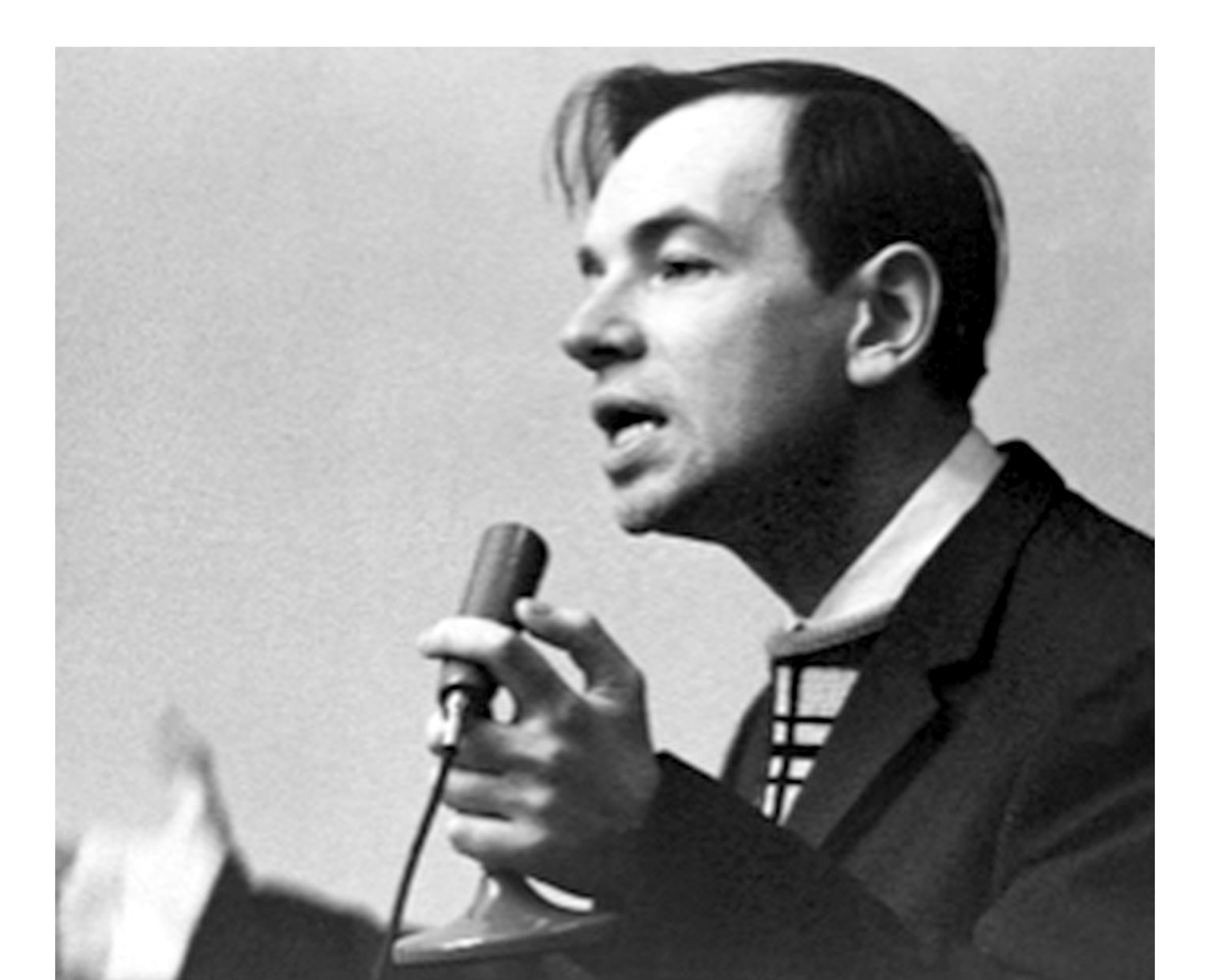 Андрей Вознесенский